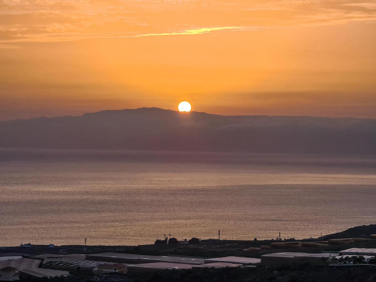 Oceanview Boutique House, 125 Sqm, Parking, Sunset Rooftop Costa Adeje  Luaran gambar